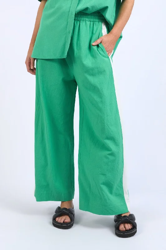 Elm Frances Stripe Pant - Greenbriar/Marshmallow Stripe Stretch Fit Pants