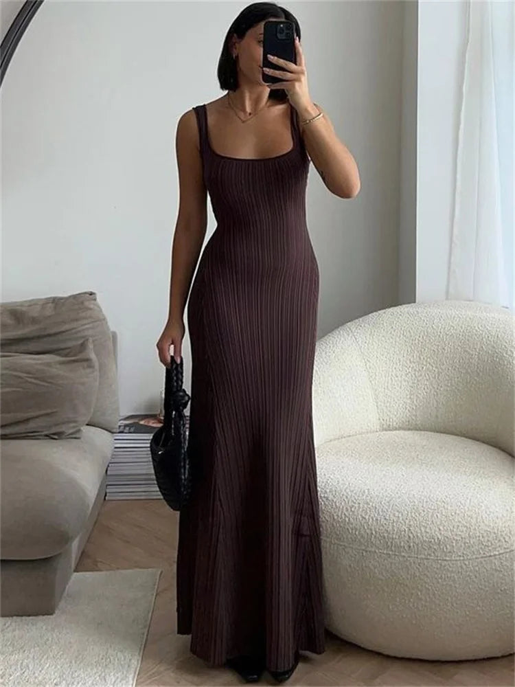 Knit Ribbed Slim Maxi Dress Female Backless Scoop Neck Fashion Elegant Party Looks Long Dress Patchwork Knitwear Dress Comfortable T-Shirt Maxi Dress