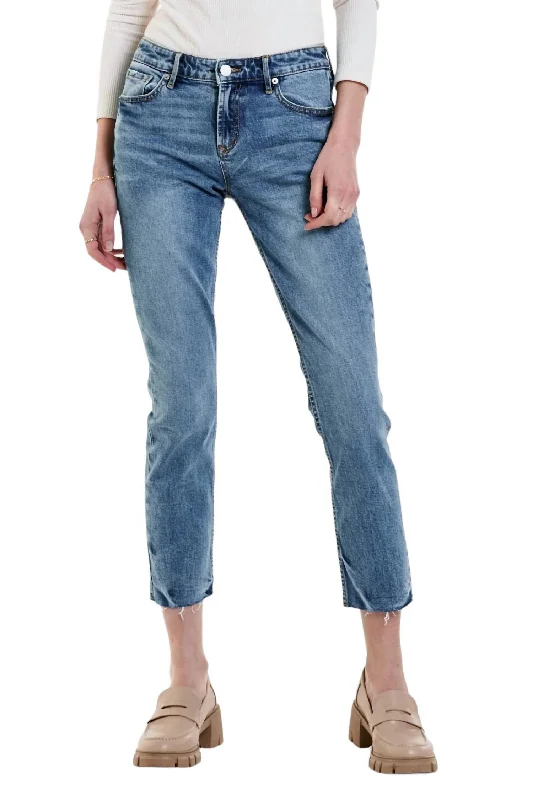 Blaire Straight Jean In Lyon Trendy Low-Rise Slim Jeans