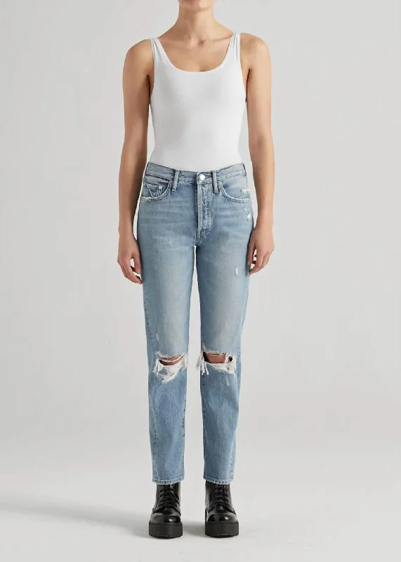 Cai Classic Straight Jeans In Slayer Elegant Wide-Leg Jeans