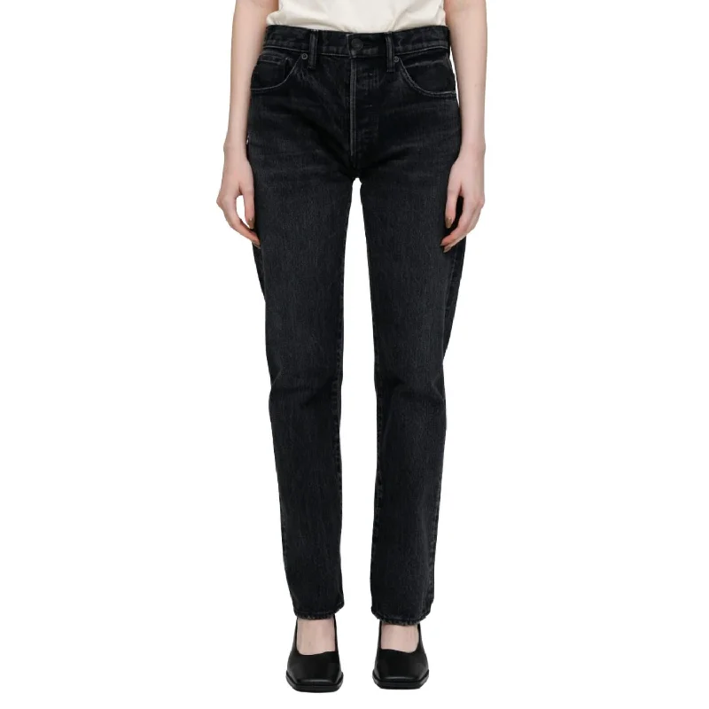 Mckinley Straight Jean In Black Comfortable Boyfriend Jeans