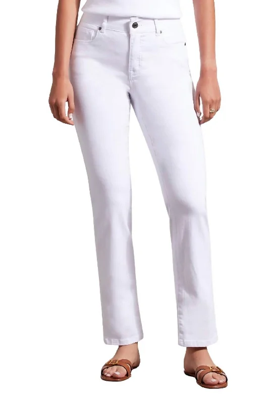 Sophia Straight Leg Jeans In White Cozy Wide-Legged Jeans